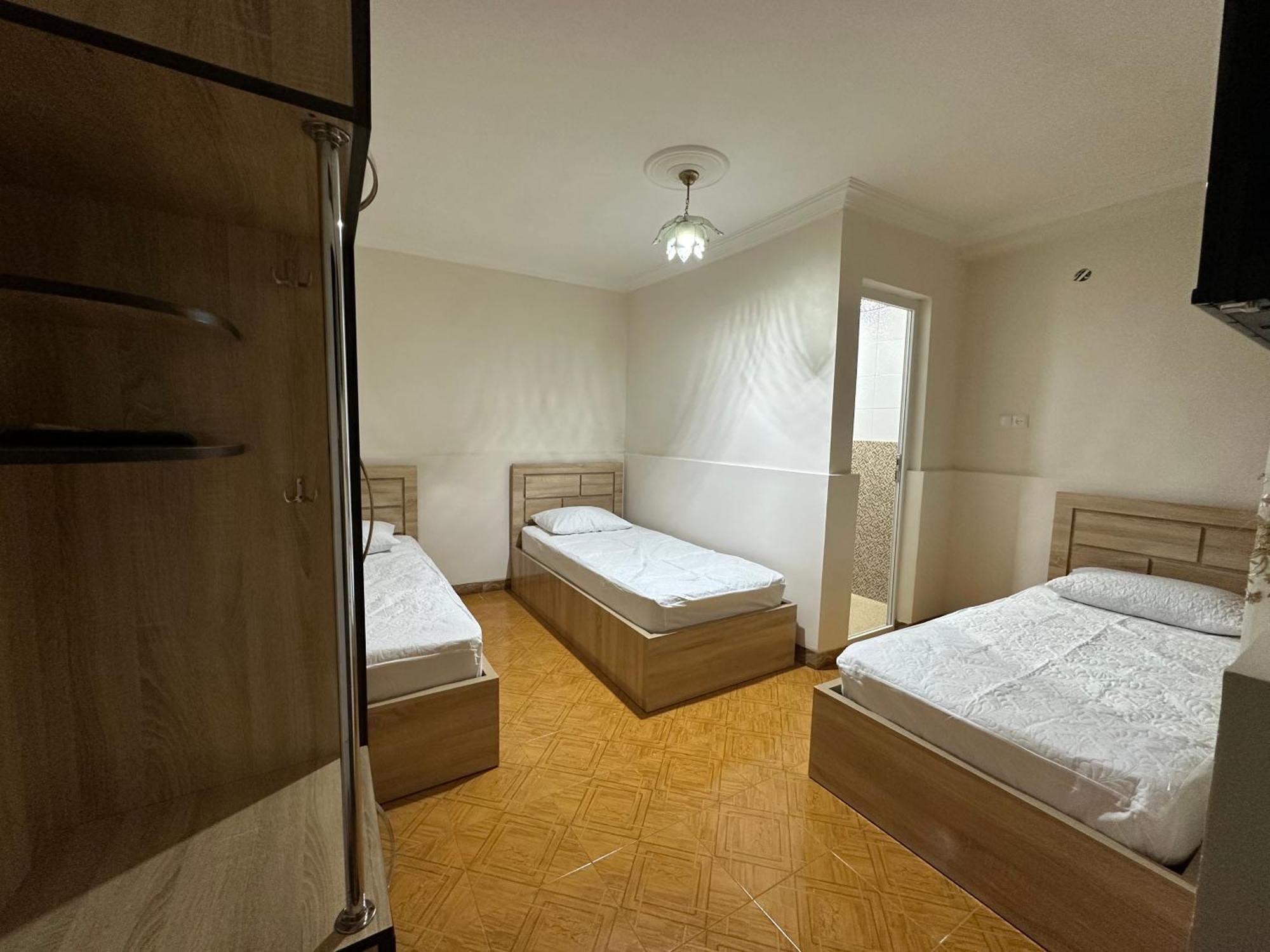 Linda Guest House Batumi Exteriör bild